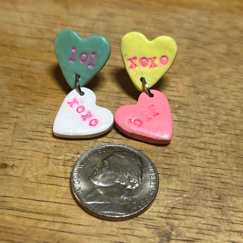 Unbranded Heart Drop Earrings Green Pink Yellow White - Picture 2 of 2